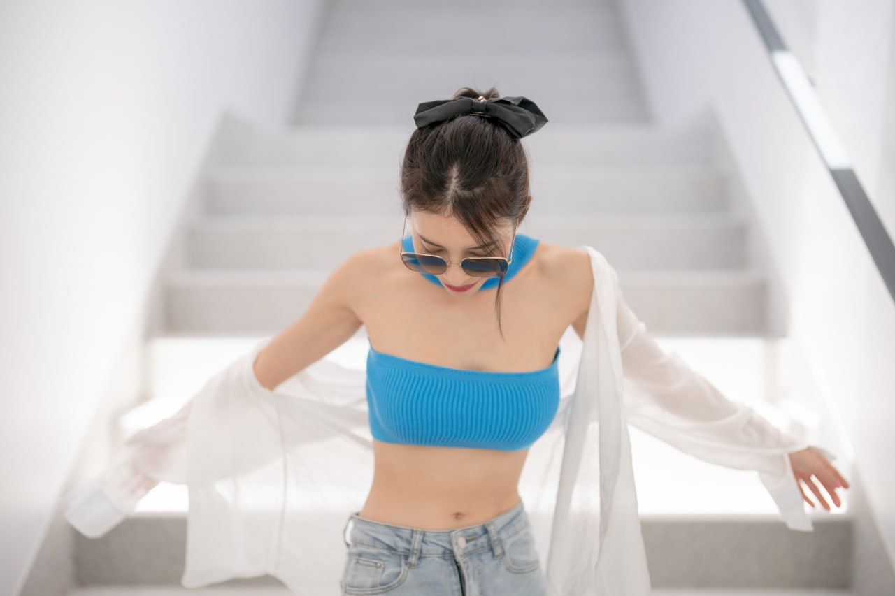 복부 지방흡입 후 슬림한 바디라인 이미지